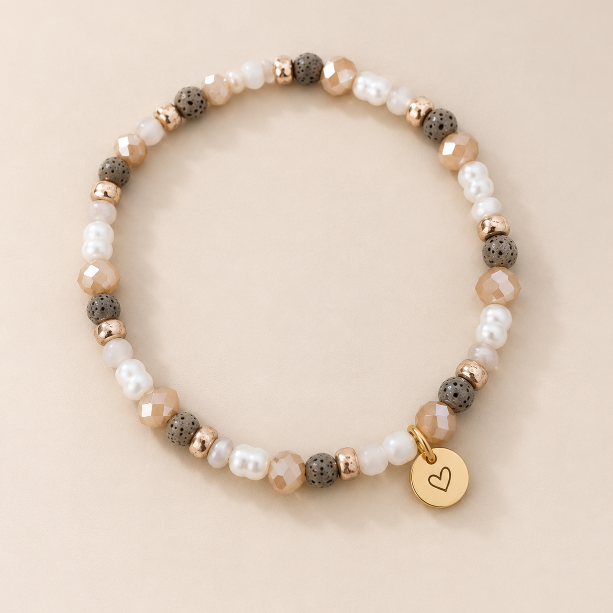 Armband mit Naturstein und Süßwasserperlen in Beige Braun und Gold als Geschenk für Frauen