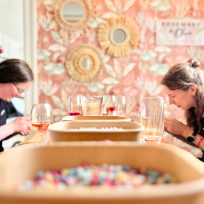 "Perlen & Kaffee " Walk in Workshop