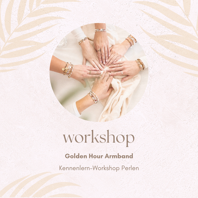 Frauen gestalten gemeinsam handgefertigte Perlenarmbänder beim Golden Hour Kennenlern-Workshop von ROSEMARY & Olive in Wuppertal. Kreativer Schmuck-Workshop mit Armband aus Perlen.